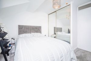 Bedroom- click for photo gallery